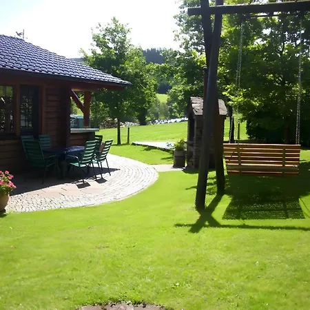 Hohlwegstuebchen 펜션 *
